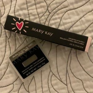Mary Kay Unlimited Lip Gloss and Eye Shadow Bundle